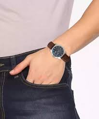 Fastrack NS3124SL06 Leather Strap Watch
